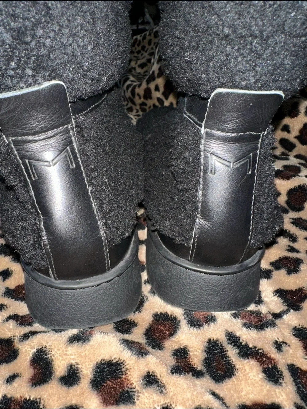 NEW MARC FISHER LTD KAMURYN COZY DRAWSTRING BOOTIES IN BLACK